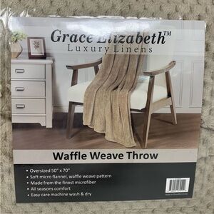 NEW Grace Elizabeth Waffle Weave Throw 50”X 70”